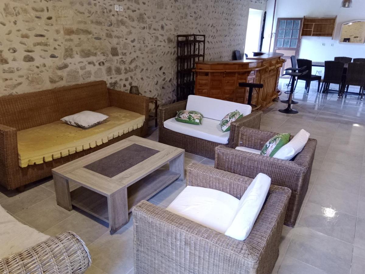 Gite De 6 A 14 Pers Avec Piscine-Jacuzzi- Salle Des Fetes Bastanes Экстерьер фото