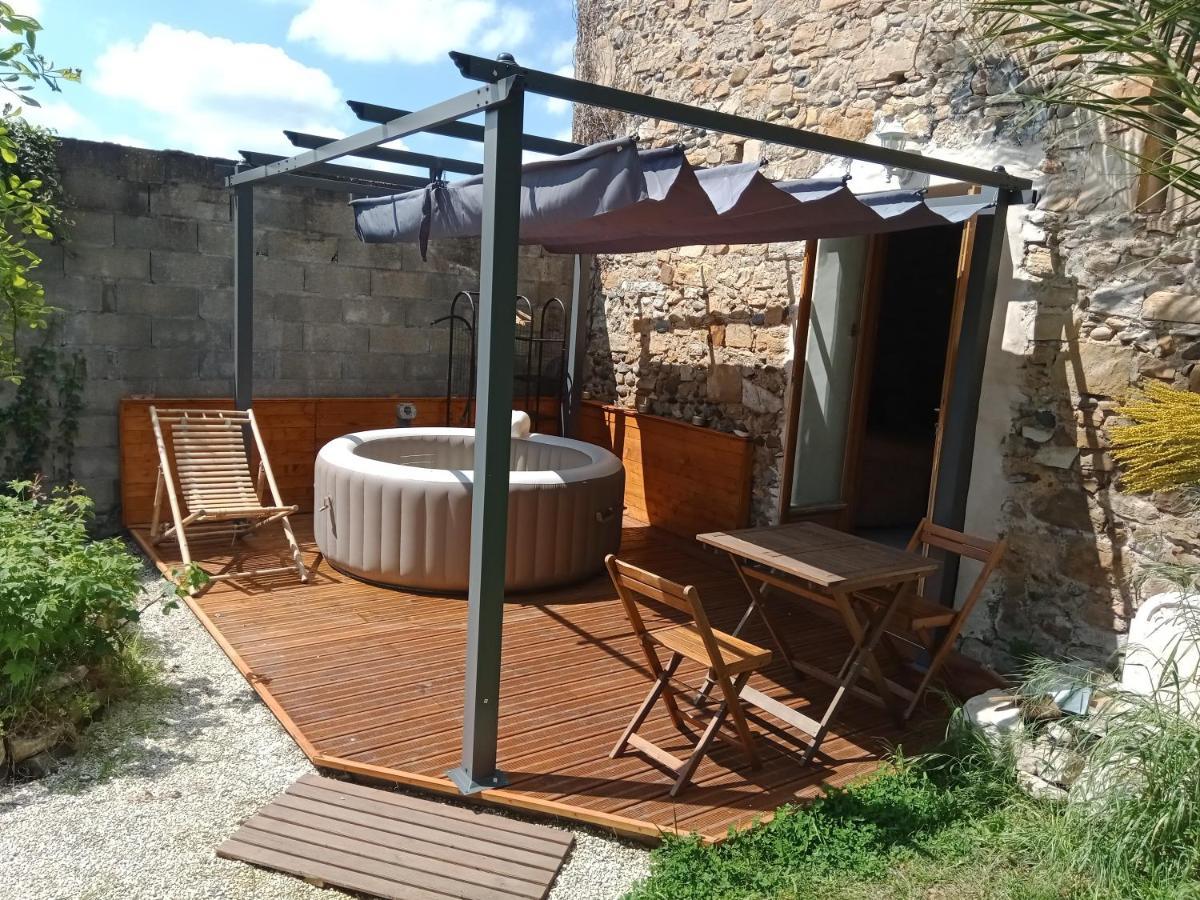 Gite De 6 A 14 Pers Avec Piscine-Jacuzzi- Salle Des Fetes Bastanes Экстерьер фото