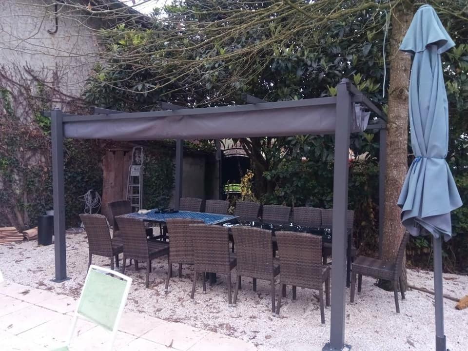 Gite De 6 A 14 Pers Avec Piscine-Jacuzzi- Salle Des Fetes Bastanes Экстерьер фото
